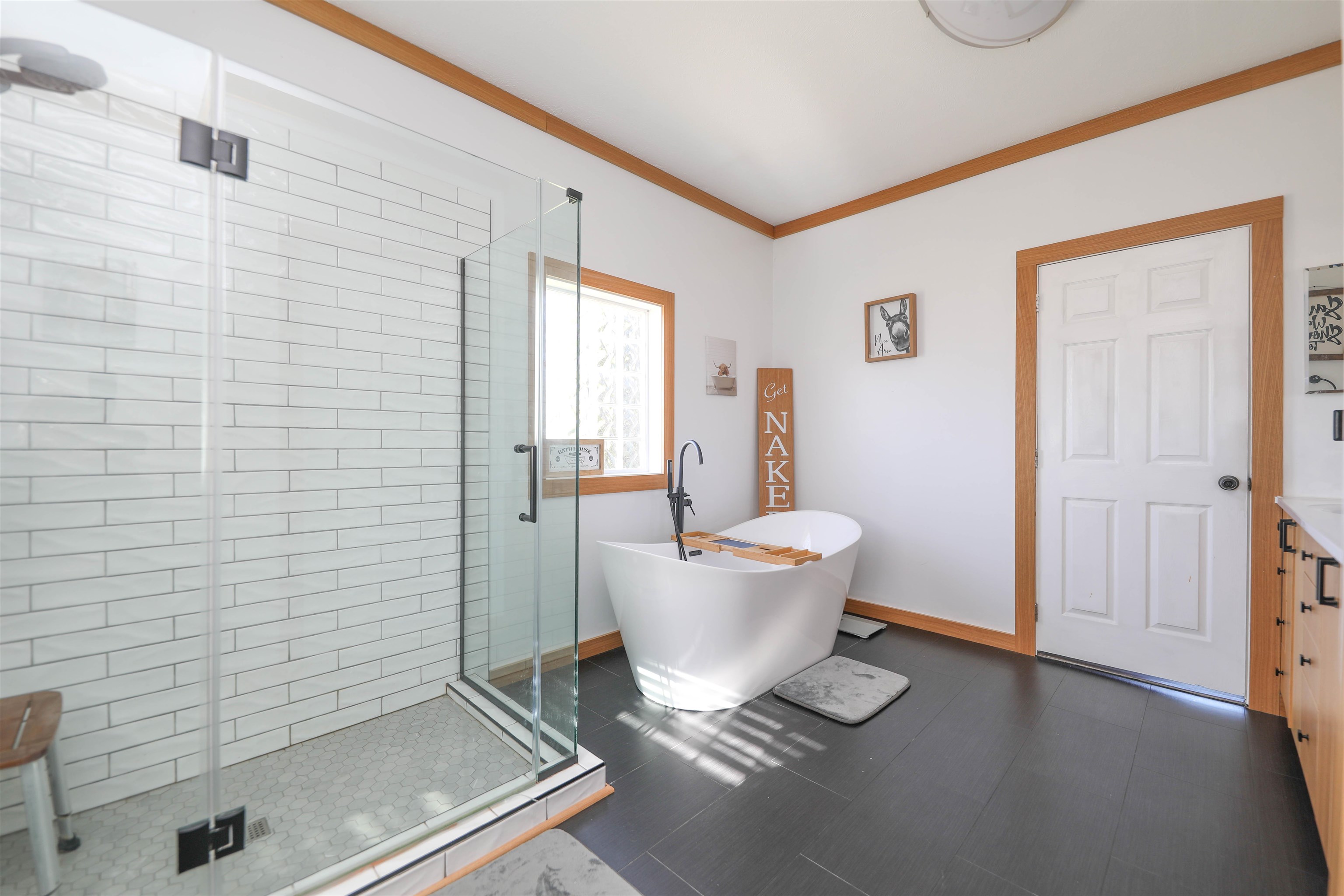 450 Steeles Fort Road Raphine, VA 24472 - Photo 37 of 52 a bathroom with a toilet and a sink