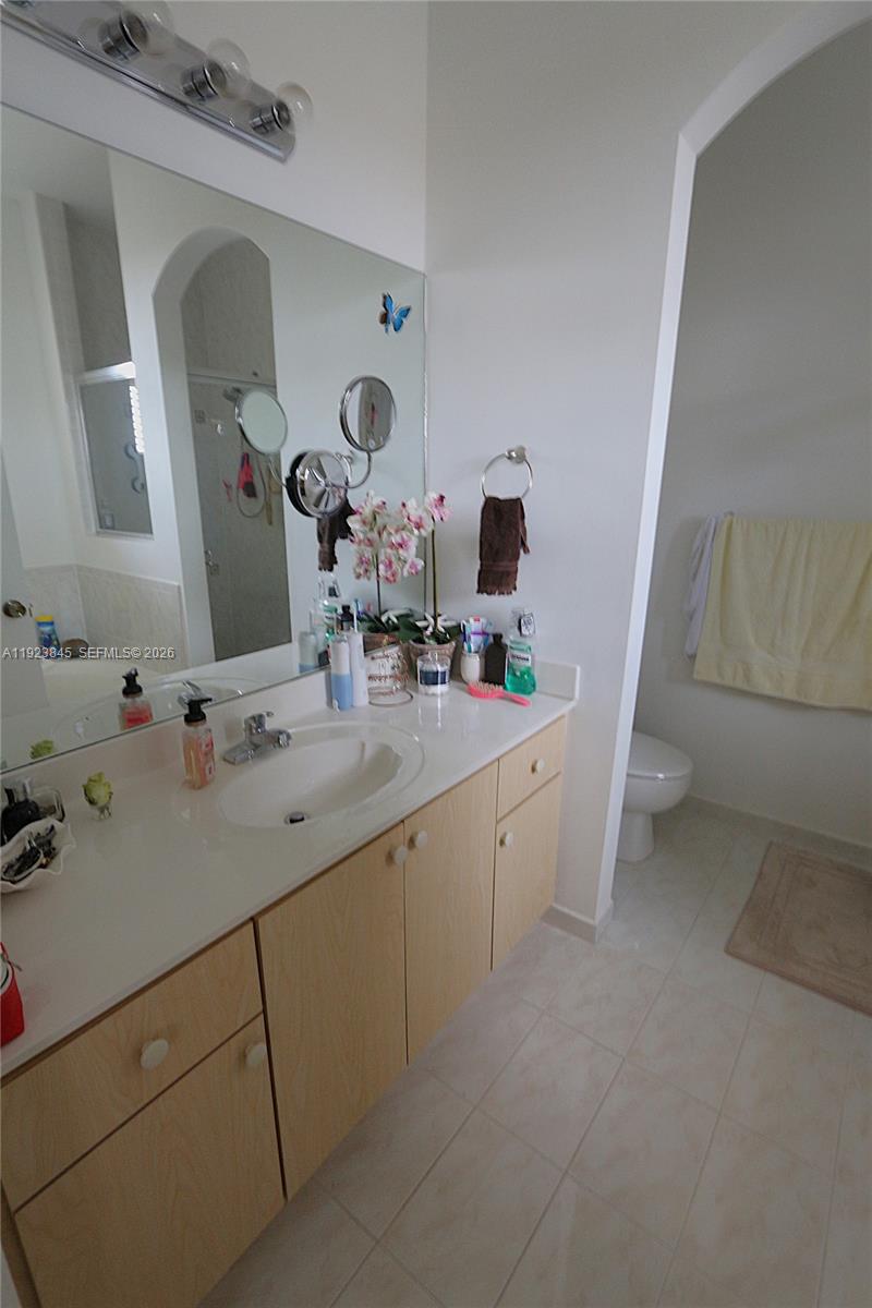 15315 Southwest 31st Terrace, Unit 15315 Miami, FL 33185 - Photo 16 of 38