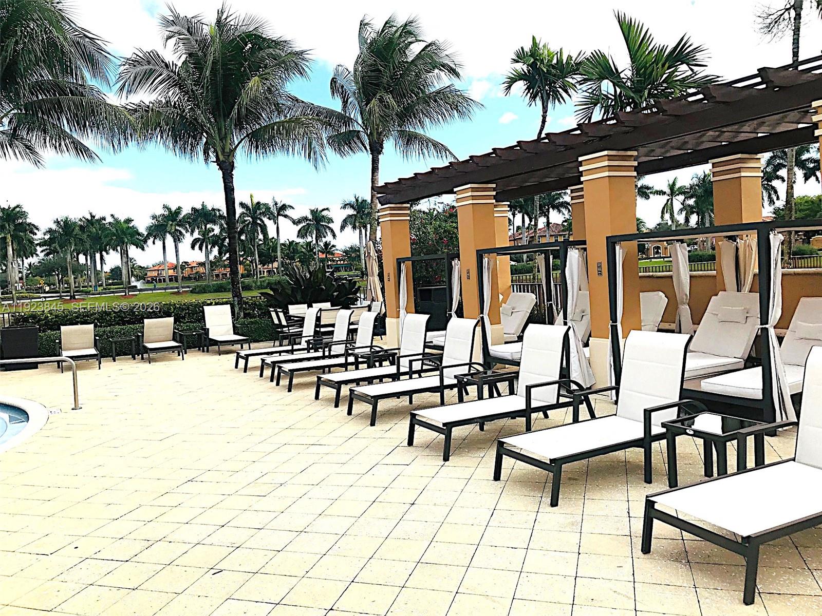 15315 Southwest 31st Terrace, Unit 15315 Miami, FL 33185 - Photo 36 of 38