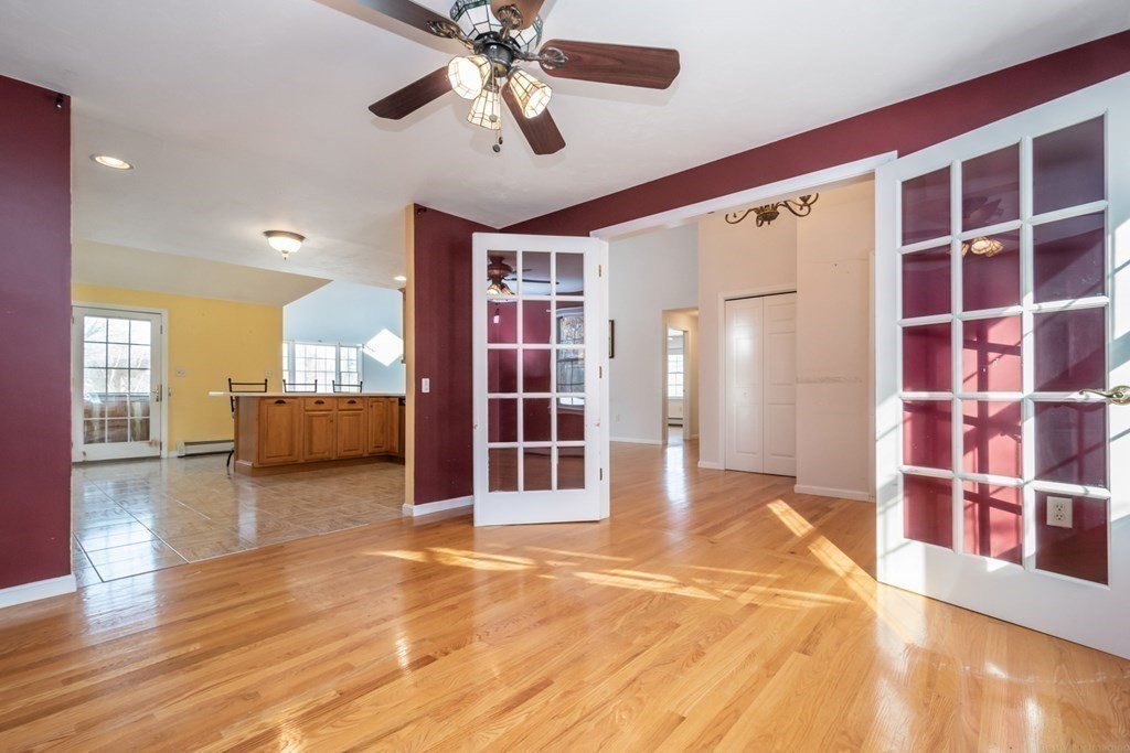 8 Albright Road Sterling, MA 01564 - Photo 8 of 42 Gallery Image 8