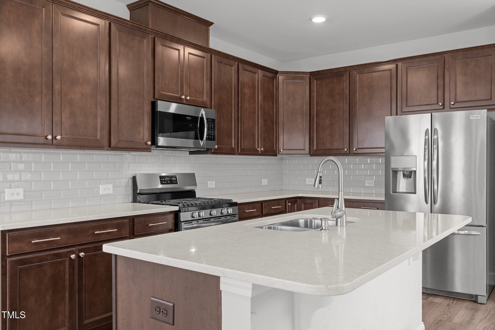 140 Azure Mist Drive Raleigh, NC 27610 - Photo 9 of 29 17-web-or-mls-5Z8A2451