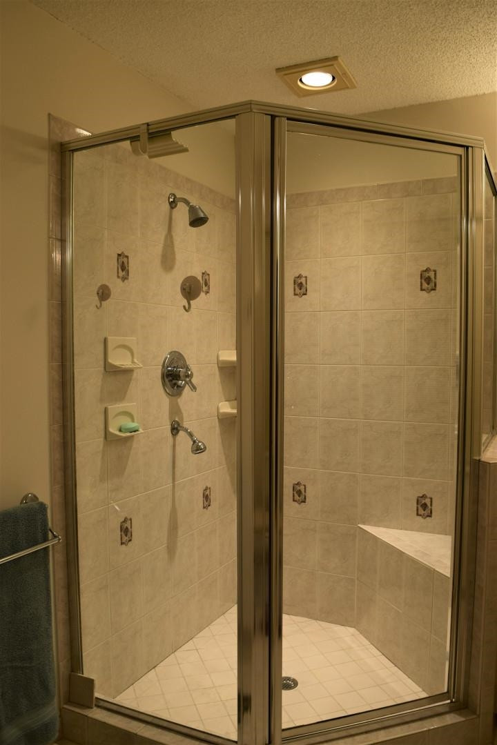 8633 Valley Brook Drive Raleigh, NC 27613 - Photo 17 of 30 Photo 17