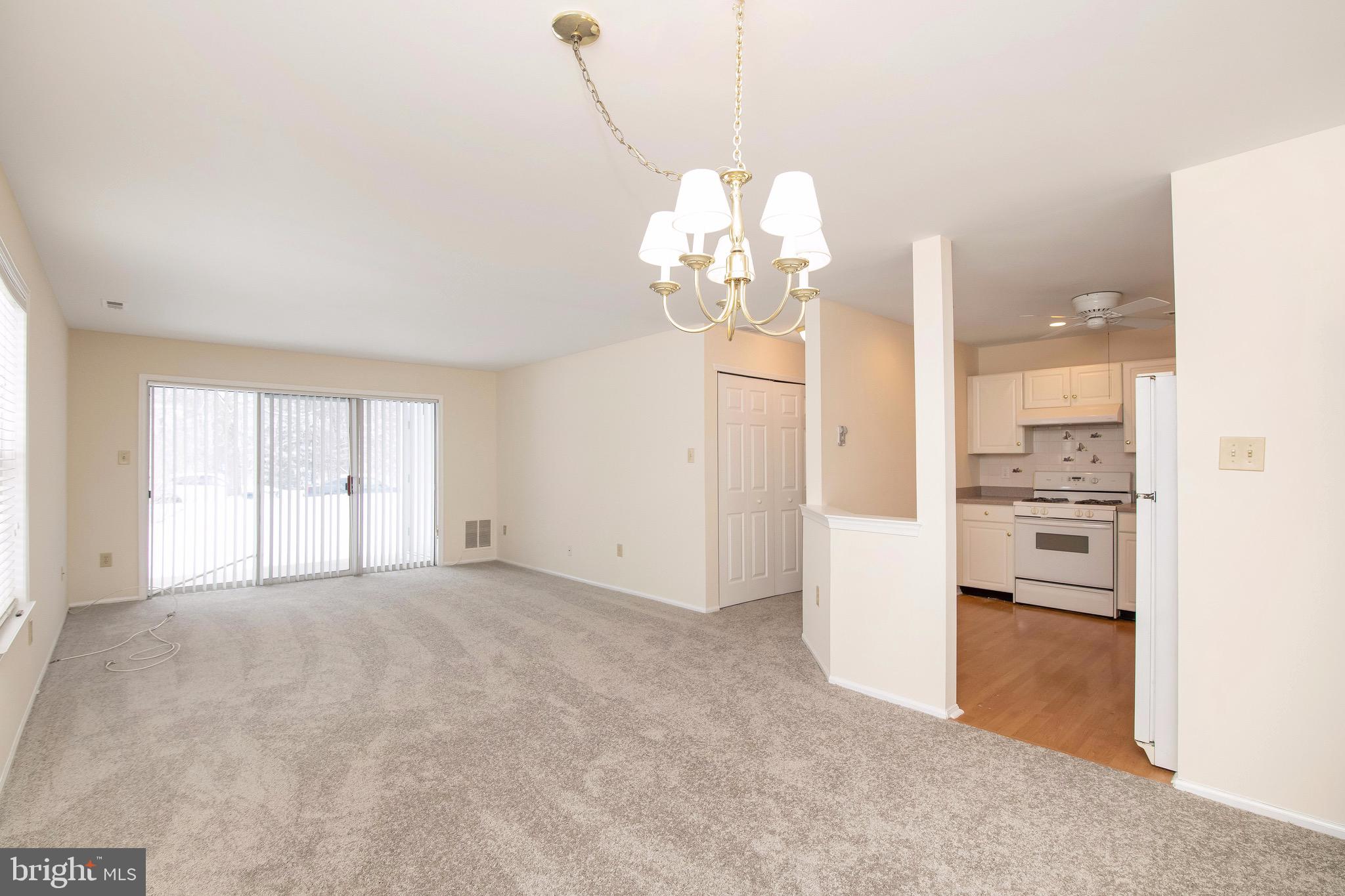 2503 Rabbit Run Road Marlton, NJ 08053 - Photo 2 of 32 Living Room