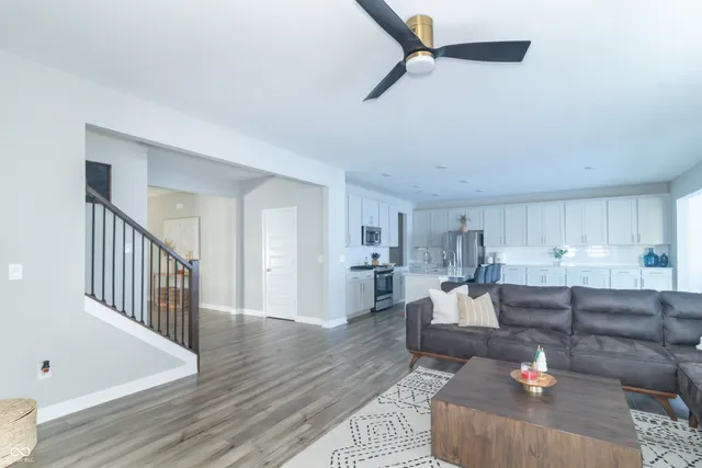 $519,900 | 4900 Morenci Court, New Palestine, IN 46163