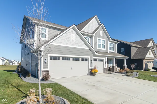 $519,900 | 4900 Morenci Court, New Palestine, IN 46163