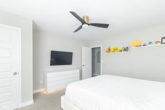 $519,900 | 4900 Morenci Court, New Palestine, IN 46163