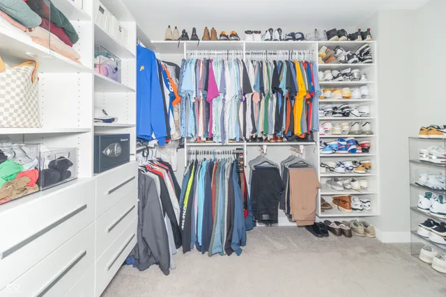 $519,900 | 4900 Morenci Court, New Palestine, IN 46163