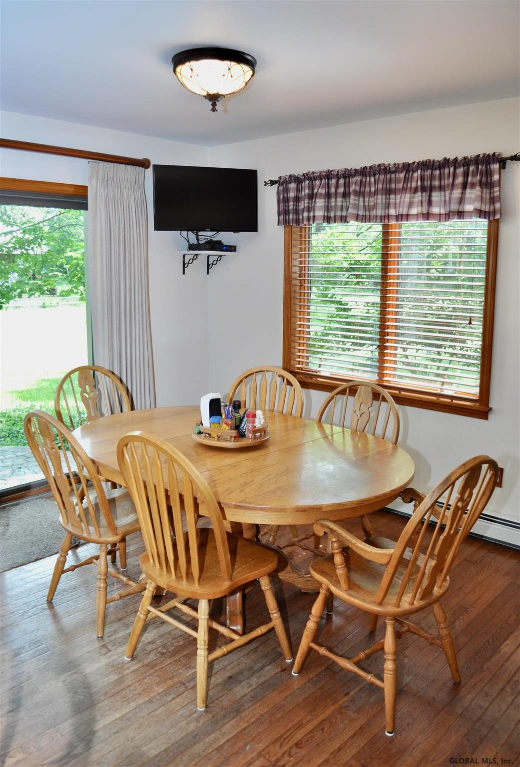 116 Hartley Road Florida, NY 12010 - Photo 11 of 92 Photo 11