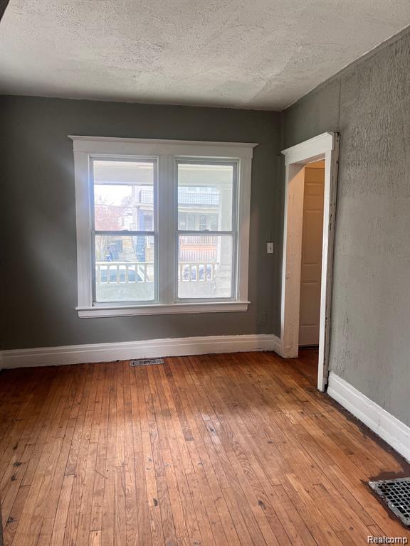 1174 Coolidge Highway River Rouge, MI 48218 - Photo 2 of 10