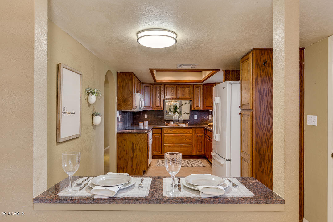 3627 East Bloomfield Road Phoenix, AZ 85032 - Photo 9 of 46 09-Bloomfield