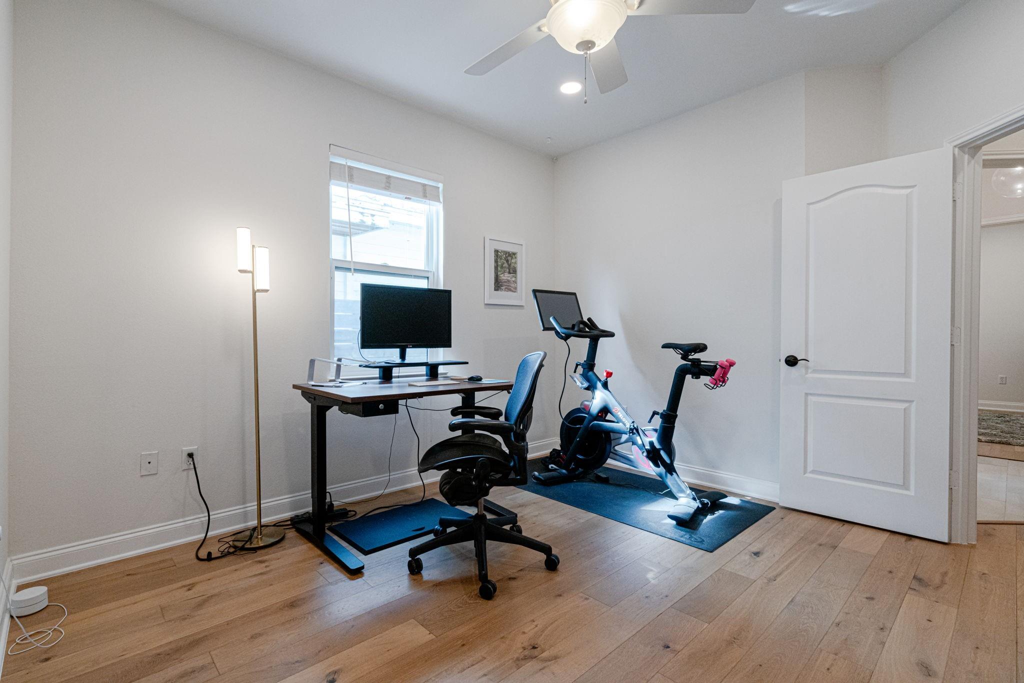 72 San Saba Street Austin, TX 78702 - Photo 13 of 23 Office with light wood-style flooring, ceiling fan, and recessed lighting