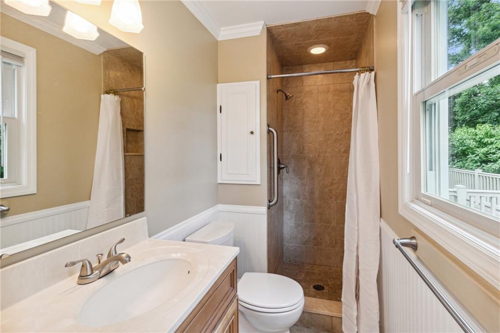 211 Wyngate Road Coraopolis, PA 15108 - Photo 20 of 31 a bathroom with a sink a toilet and shower