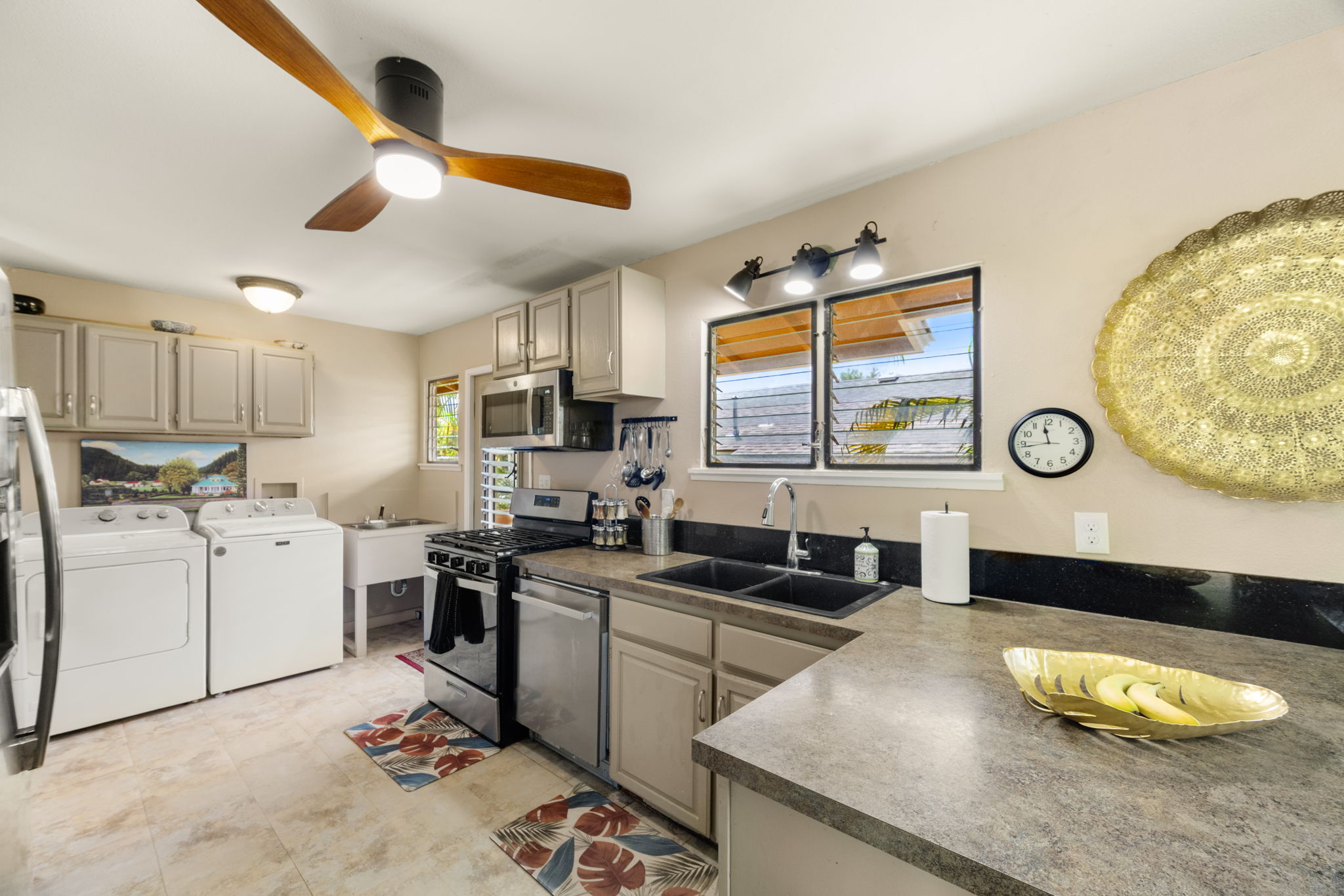 4911 Aliali Road, Unit 2 Kapaa, HI 96746 - Photo 7 of 30