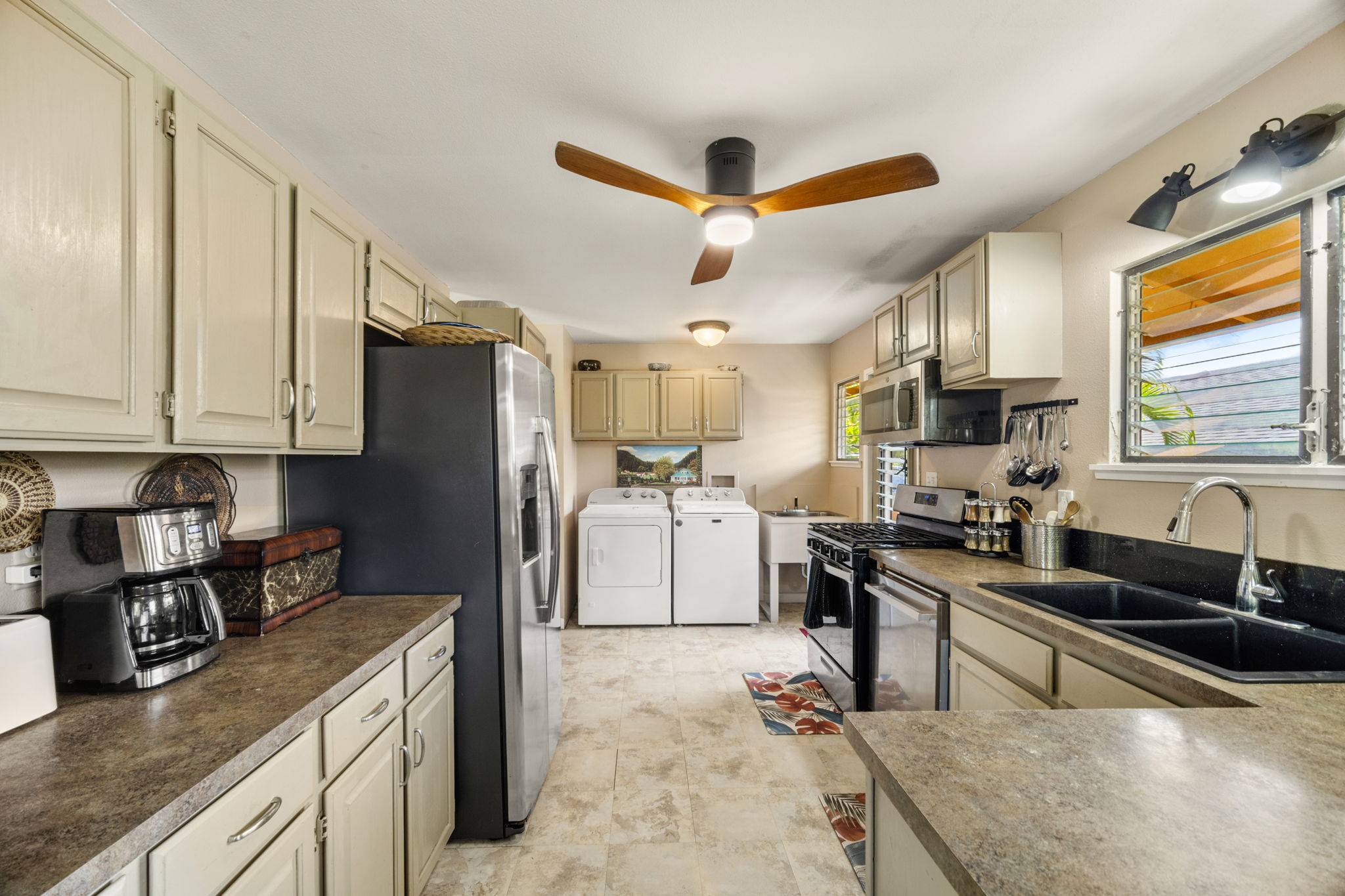 4911 Aliali Road, Unit 2 Kapaa, HI 96746 - Photo 8 of 30