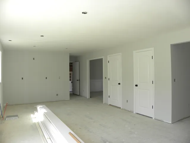 $819,900 | 313 Karatzas Avenue, Unit LOT 19, Manchester, NH 03104