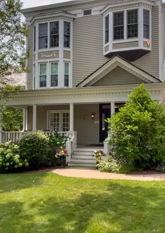 $1,199,000 | 399 East Deerpath Road, Lake Forest, IL 60045