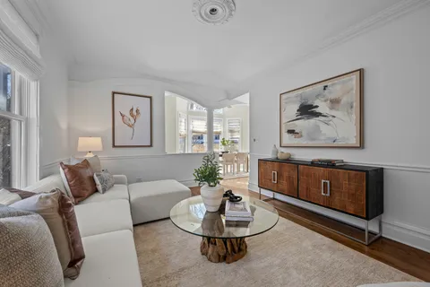 $1,199,000 | 399 East Deerpath Road, Lake Forest, IL 60045