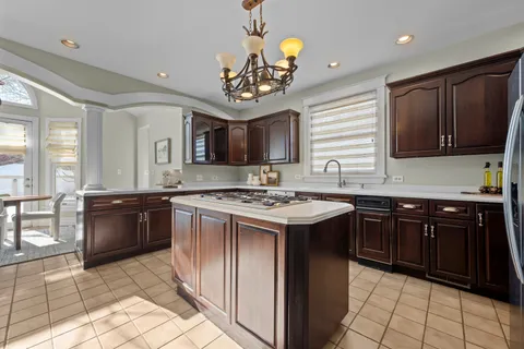 $1,199,000 | 399 East Deerpath Road, Lake Forest, IL 60045