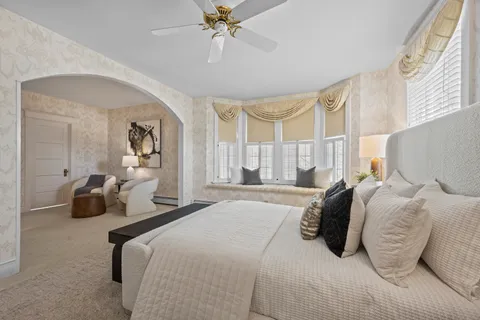 $1,199,000 | 399 East Deerpath Road, Lake Forest, IL 60045