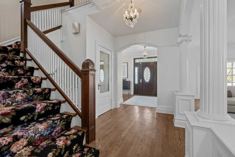 $1,199,000 | 399 East Deerpath Road, Lake Forest, IL 60045