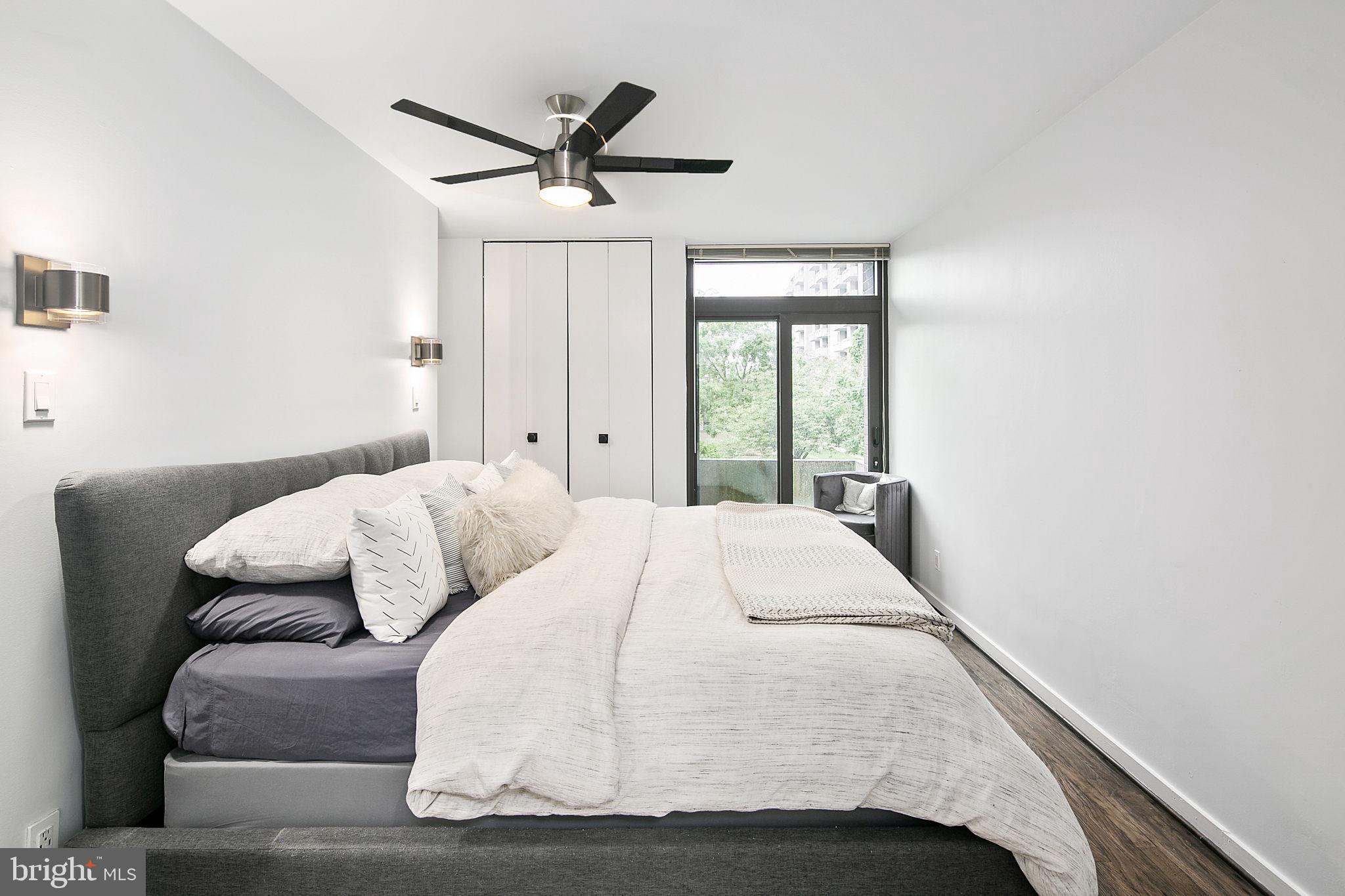 361 N Street Southwest, Unit 361 Washington, DC 20024 - Photo 19 of 52 Exceptional primary suite