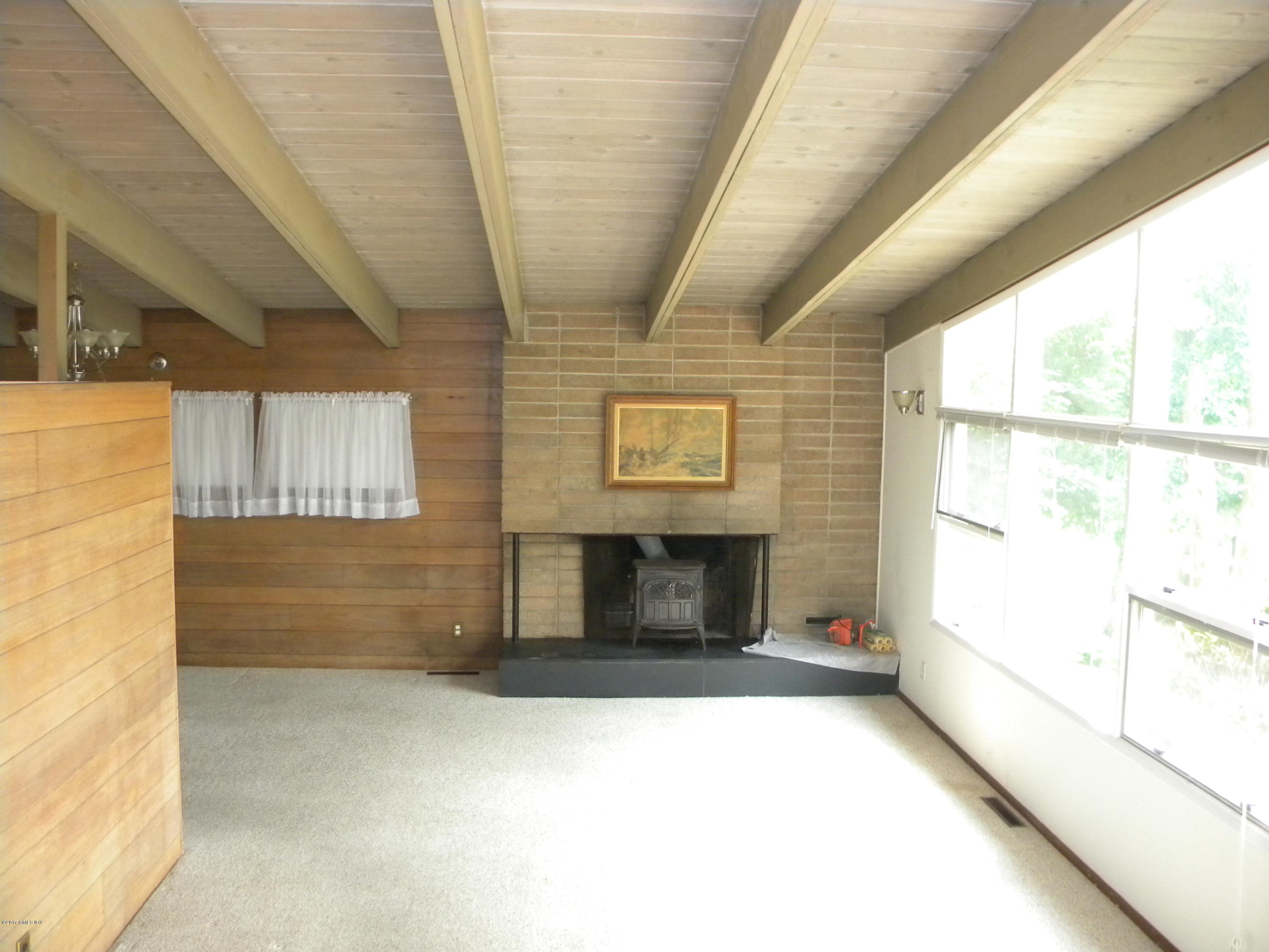 66 Arch Street Riverside, CT 06878 - Photo 8 of 15 Living Rm Window Views