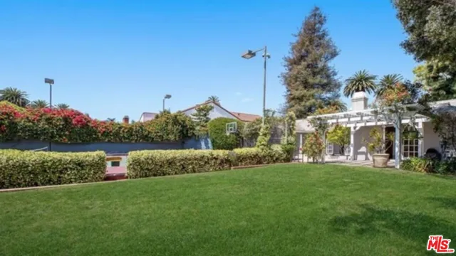 $22,500 | 426 Georgina Avenue, Santa Monica, CA 90402