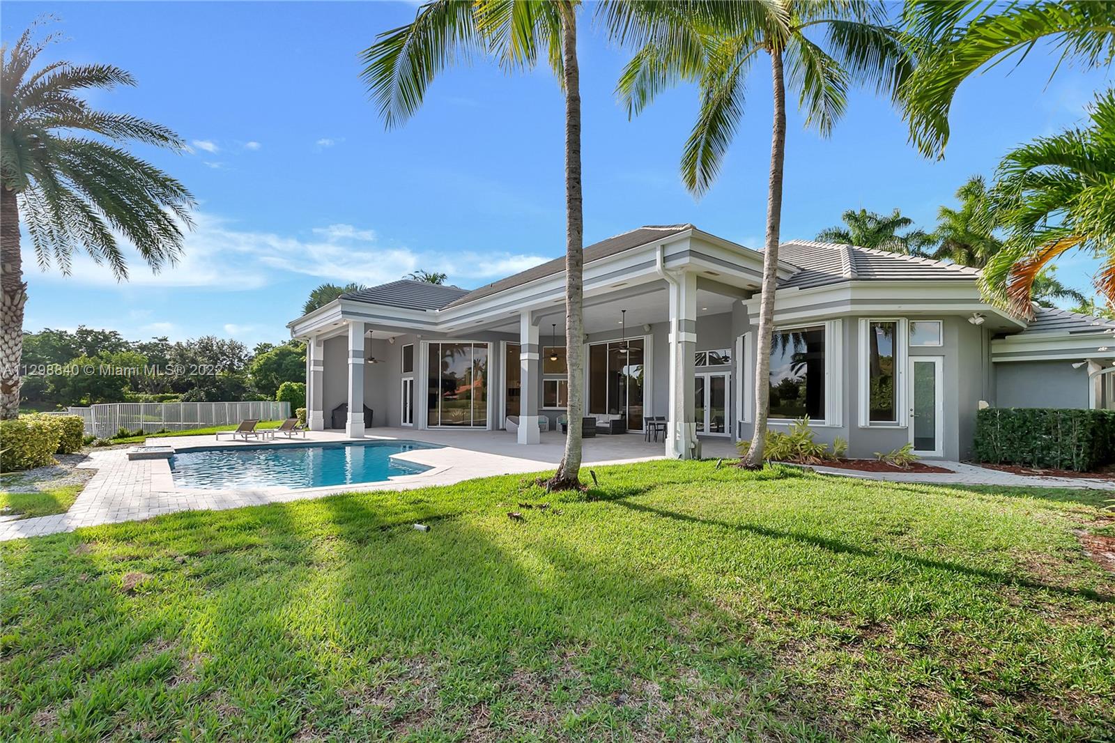 3088 Birkdale Drive Weston, FL 33332 - Photo 38 of 51