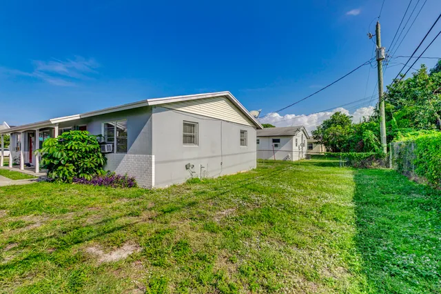 $425,000 | 451 Silver Beach Road, Unit 1, Riviera Beach, FL 33403