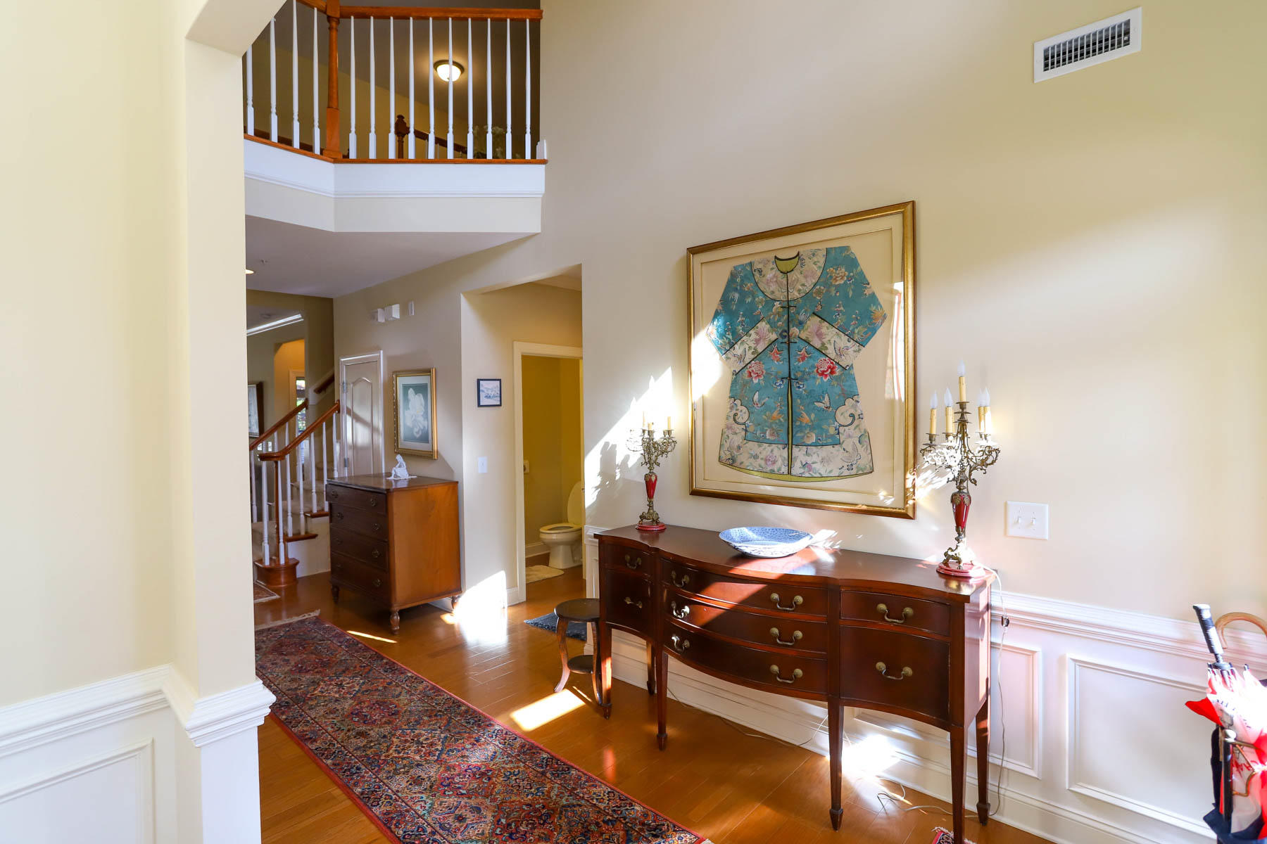 303 Olde Towne Road Savannah, GA 31410 - Photo 3 of 51 foyer4