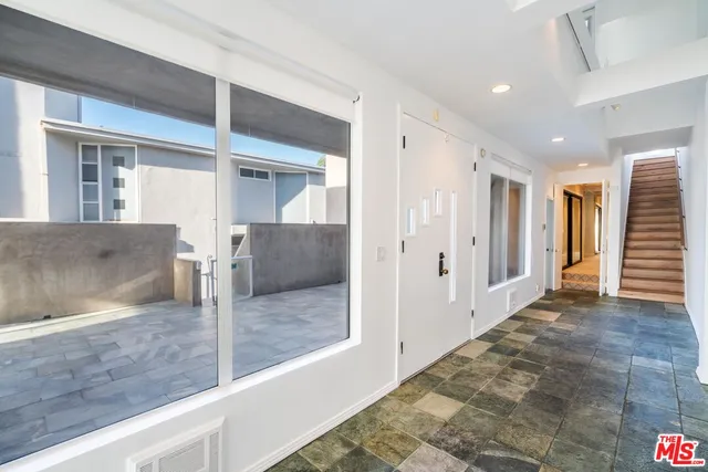 $4,495,000 | 3711 Ocean Front Walk, Unit 3, Marina del Rey, CA 90292