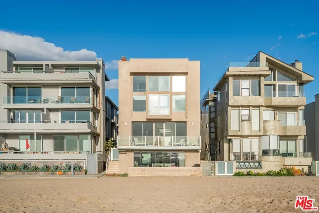 $4,495,000 | 3711 Ocean Front Walk, Unit 3, Marina del Rey, CA 90292