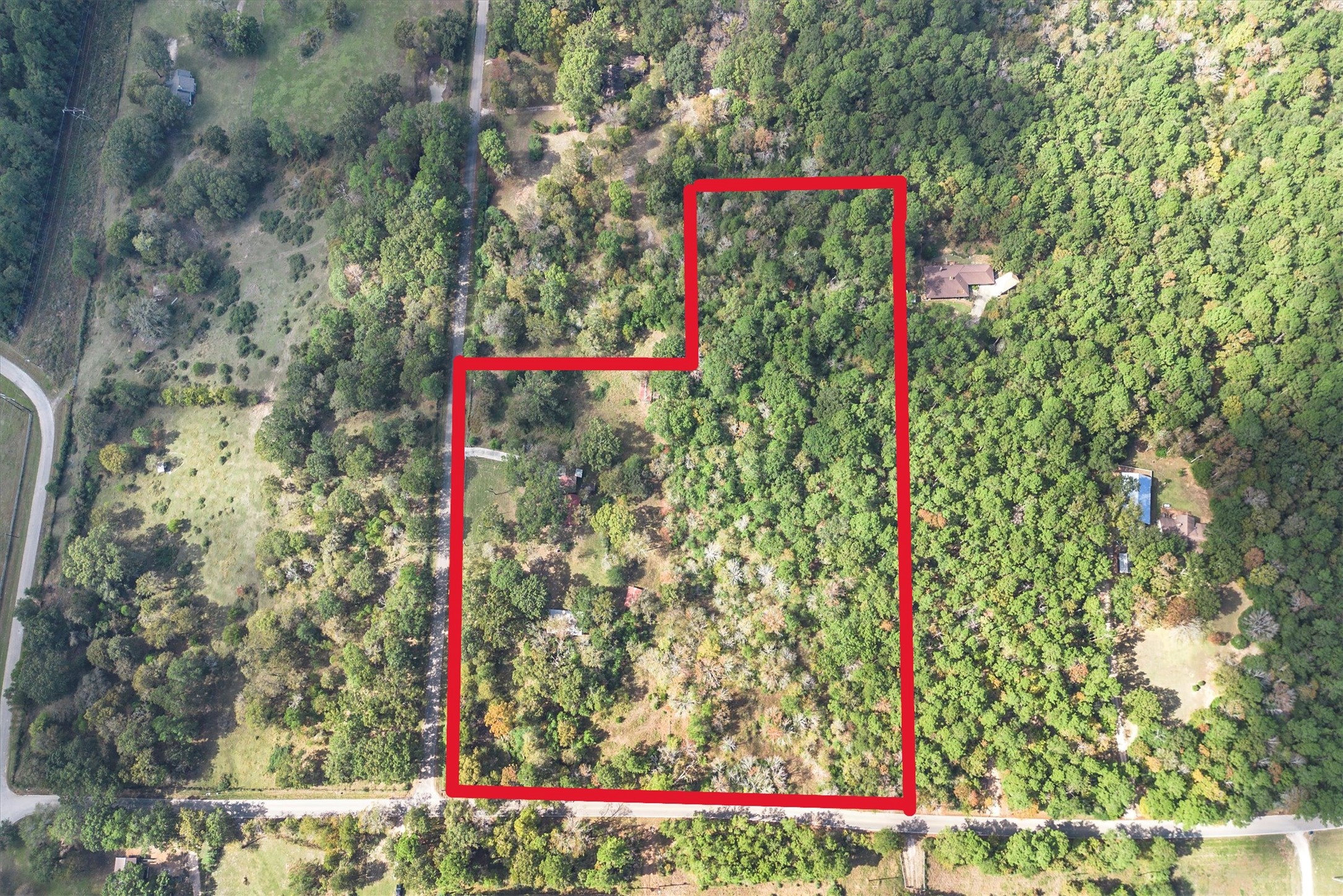 22868 Henson Road Montgomery, TX 77356 - Photo 1 of 9 a view of a bird bath