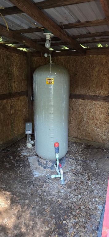 22868 Henson Road Montgomery, TX 77356 - Photo 8 of 9 a view of water heater