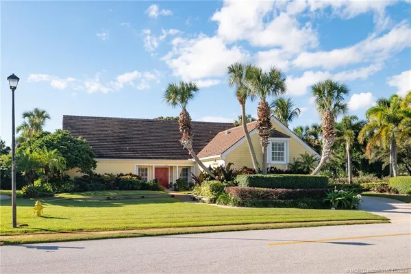 $999,000 | 3360 Southeast Golf Trail, Stuart, FL 34997