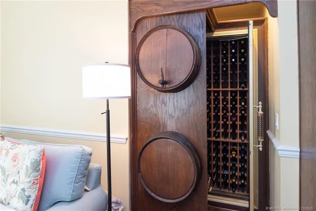 $1,197,333 | 3360 Southeast Golf Trail, Stuart, FL 34997