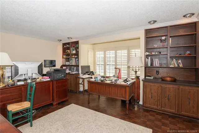 $1,197,333 | 3360 Southeast Golf Trail, Stuart, FL 34997