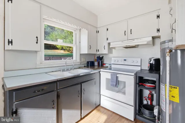 $200,000 | 11 North Maple Avenue, Ridgely, MD 21660