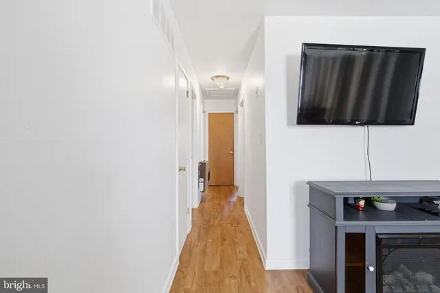 $200,000 | 11 North Maple Avenue, Ridgely, MD 21660