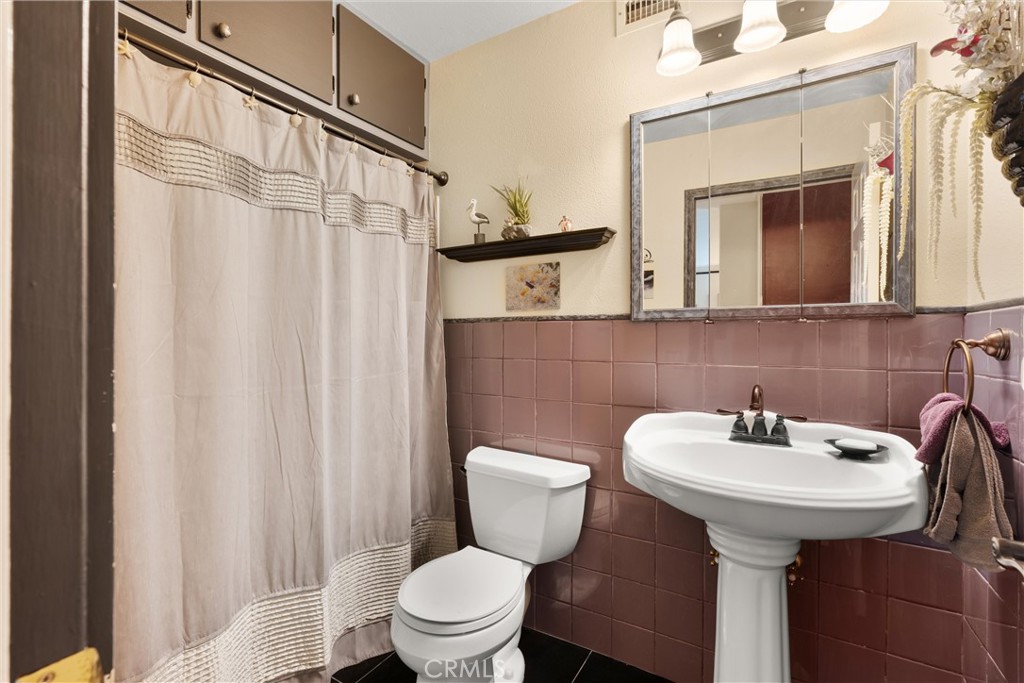 11116 Wayfield Road Riverside, CA 92505 - Photo 39 of 60