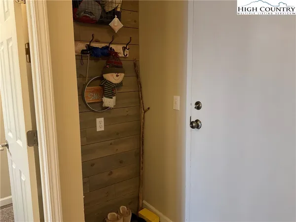 $230,000 | 301 Pinnacle Inn Road, Unit 4114, Beech Mountain, NC 28604