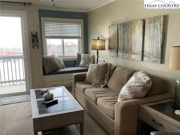 $230,000 | 301 Pinnacle Inn Road, Unit 4114, Beech Mountain, NC 28604