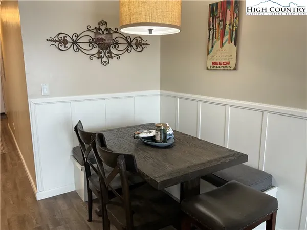 $230,000 | 301 Pinnacle Inn Road, Unit 4114, Beech Mountain, NC 28604