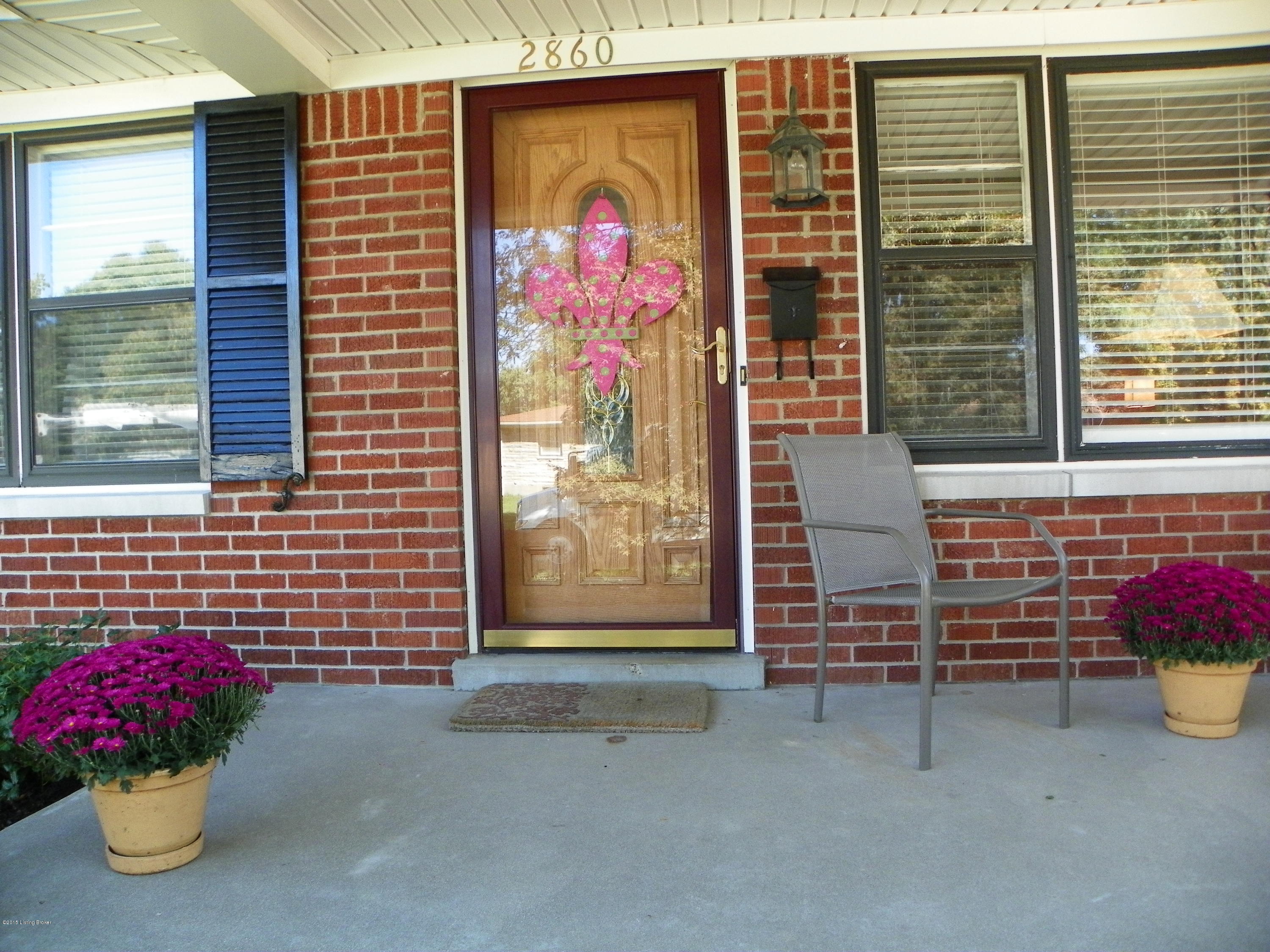 2860 Nepperhan Road Louisville, KY 40218 - Photo 12 of 51 101_1740