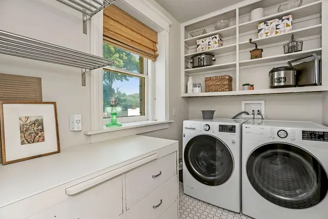 $615,000 | 3626 Norledge Avenue, Kansas City, MO 64123