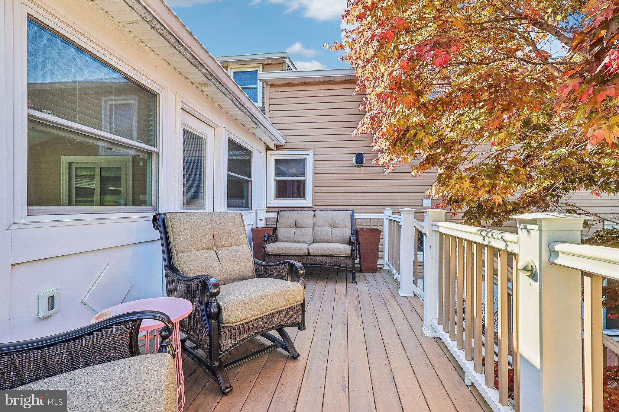 2291 Packard Avenue Huntingdon Valley, PA 19006 - Photo 28 of 38 a view of a patio with a table and chairs