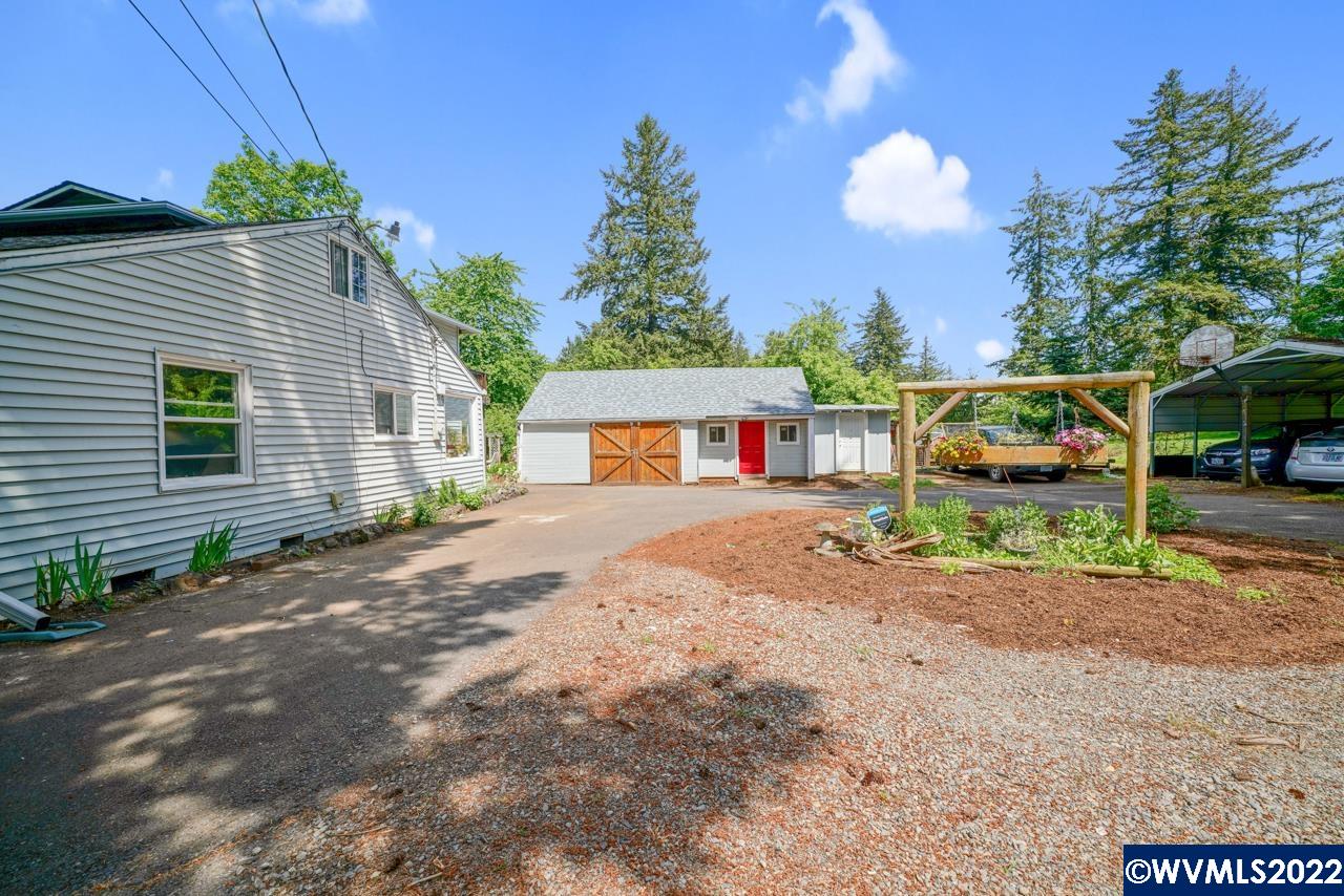 6622 Liberty Road South Salem, OR 97306 - Photo 5 of 41