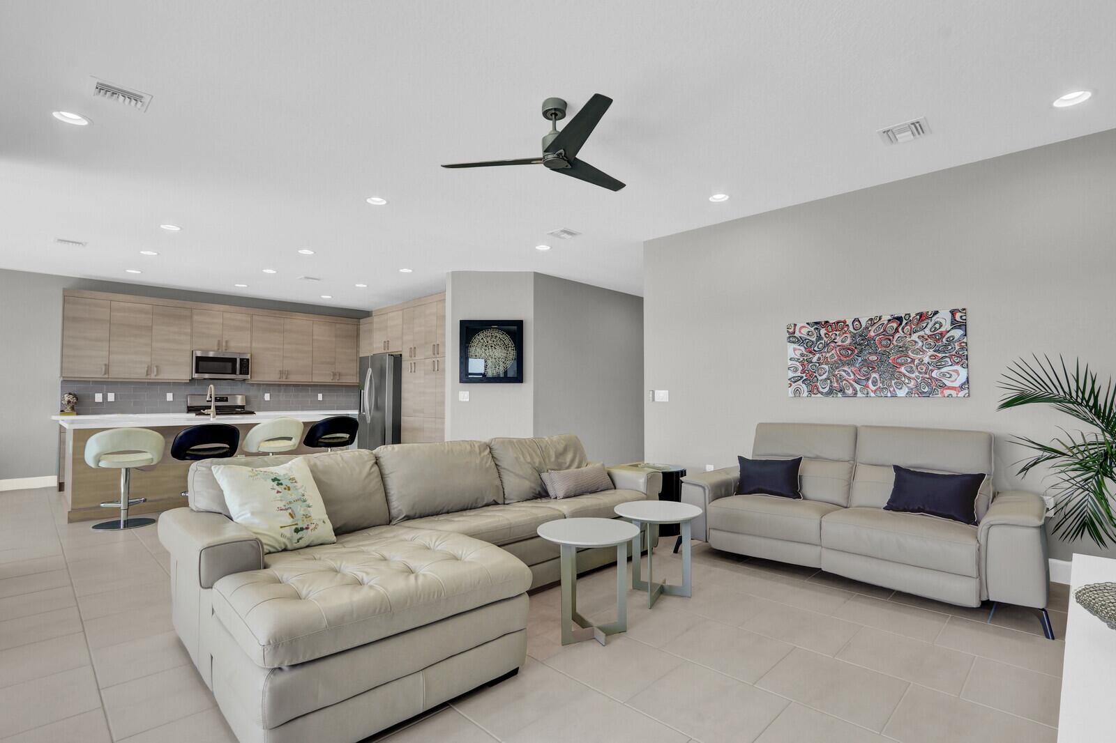 13246 Southwest Blue River Road Port St. Lucie, FL 34987 - Photo 11 of 61 Living area