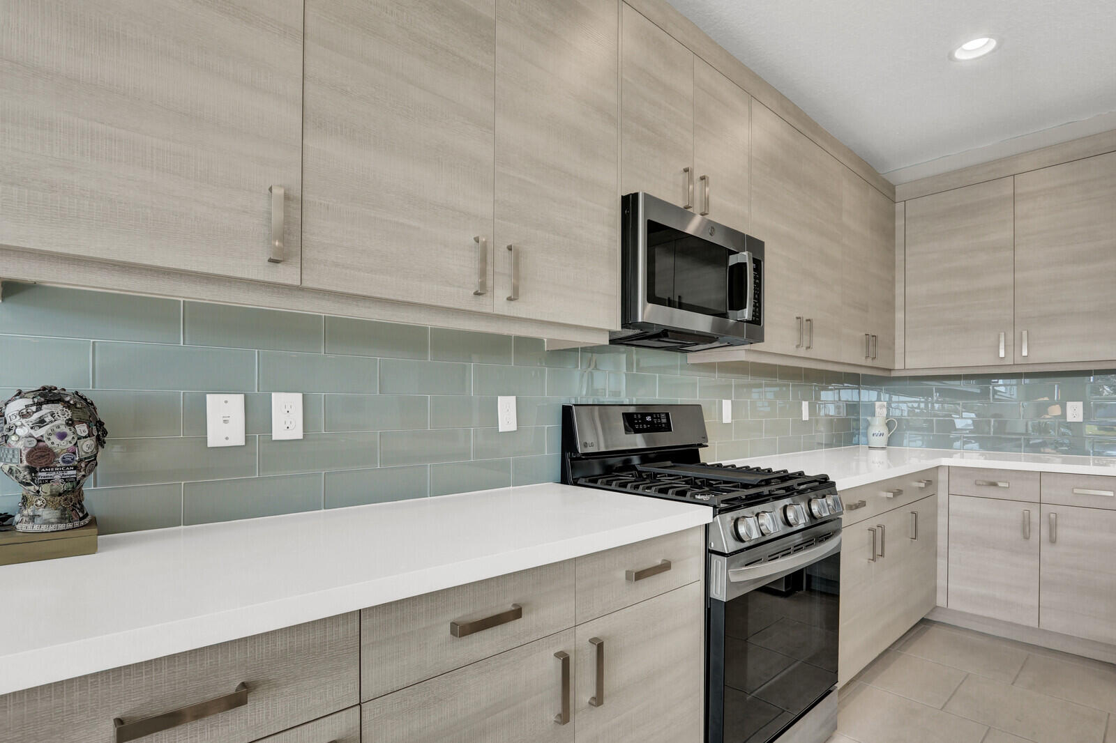 13246 Southwest Blue River Road Port St. Lucie, FL 34987 - Photo 14 of 61 Kitchen