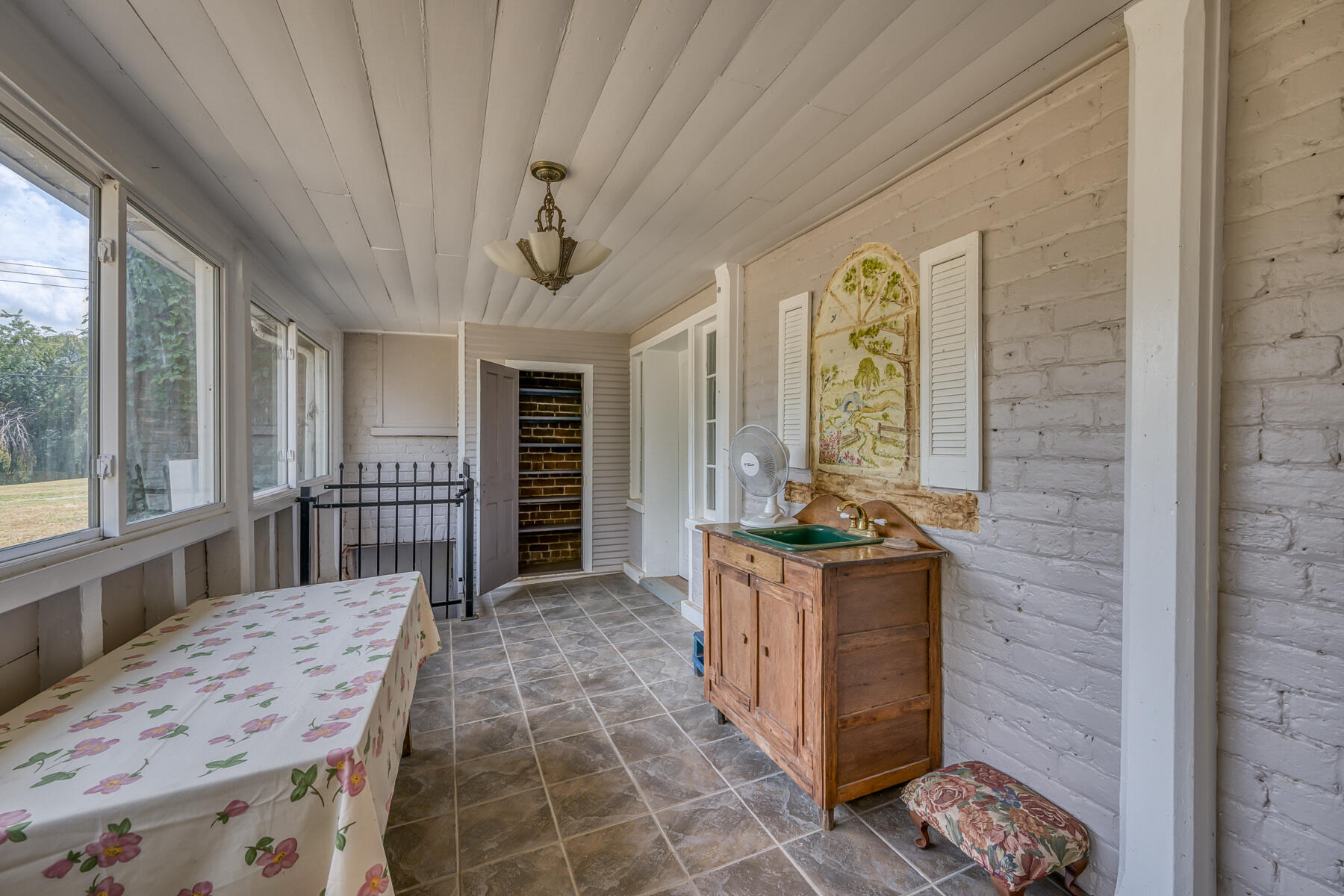 361 Blue Springs Road Elizabethton, TN 37643 - Photo 44 of 64 361 Blue Springs Rd 17